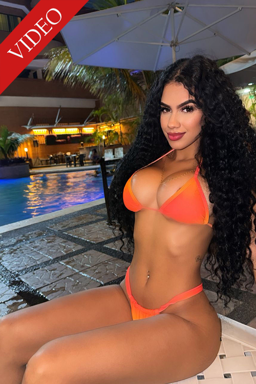 Ibiza tops - Escorts - MEGAN